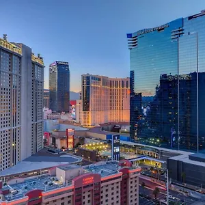 Mgm Signature-32-607 F1 Track & Strip View Balcony , Las Vegas United States